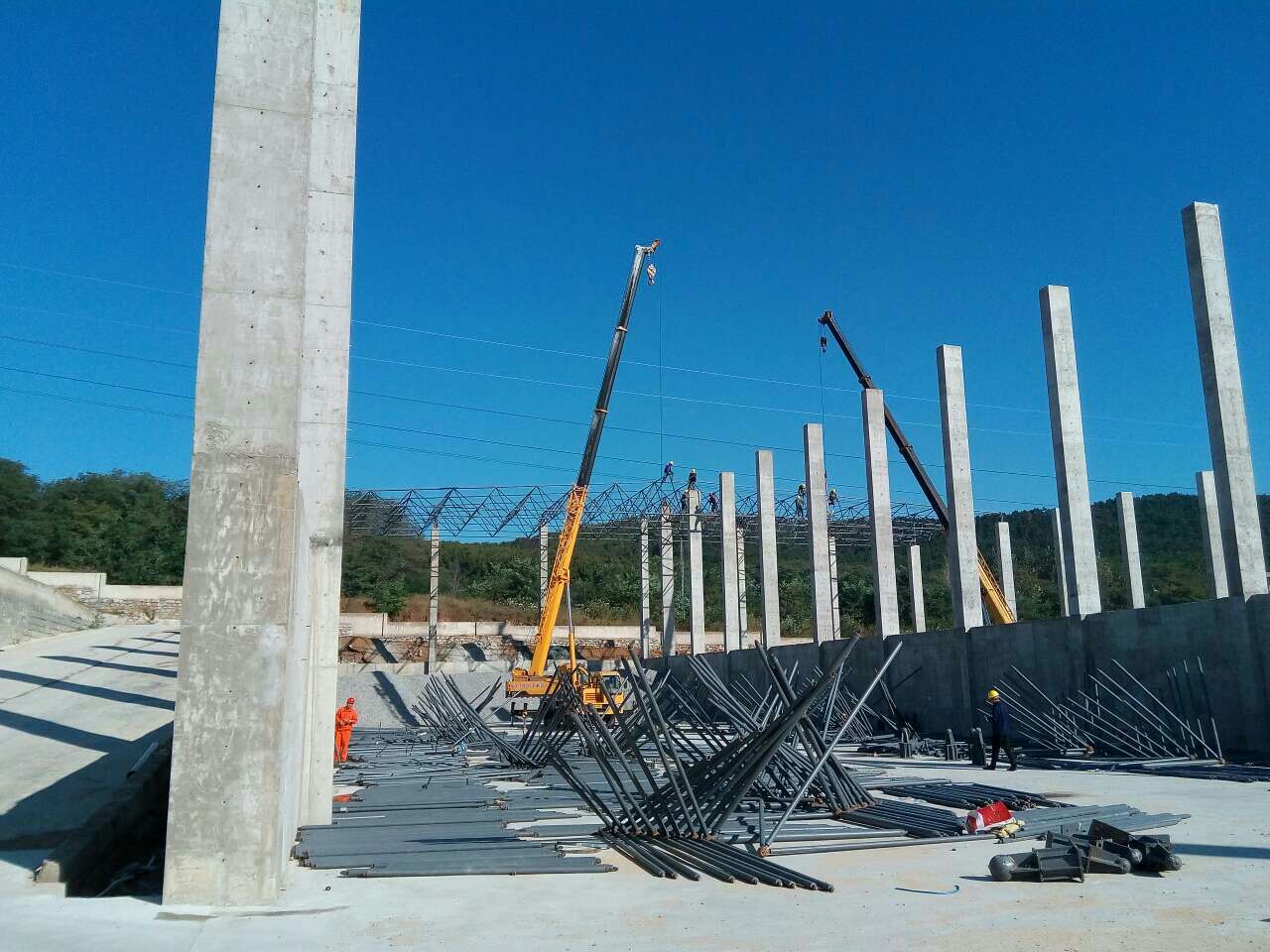 高平搅拌站网架